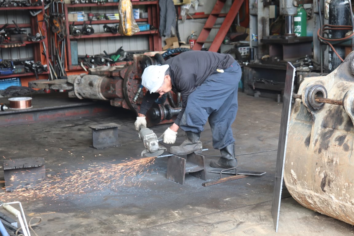 建設機械 修理・整備・メンテナンス